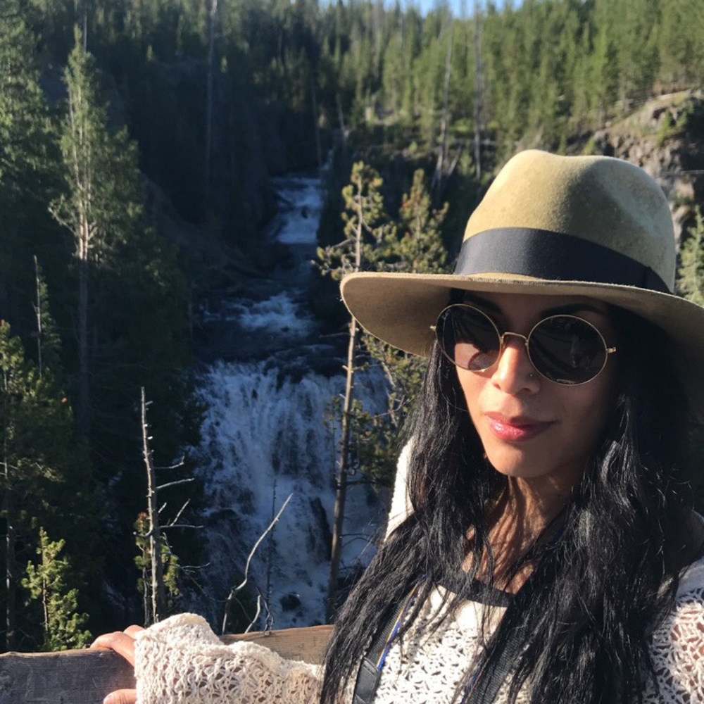 Meet your Posher, Melissa